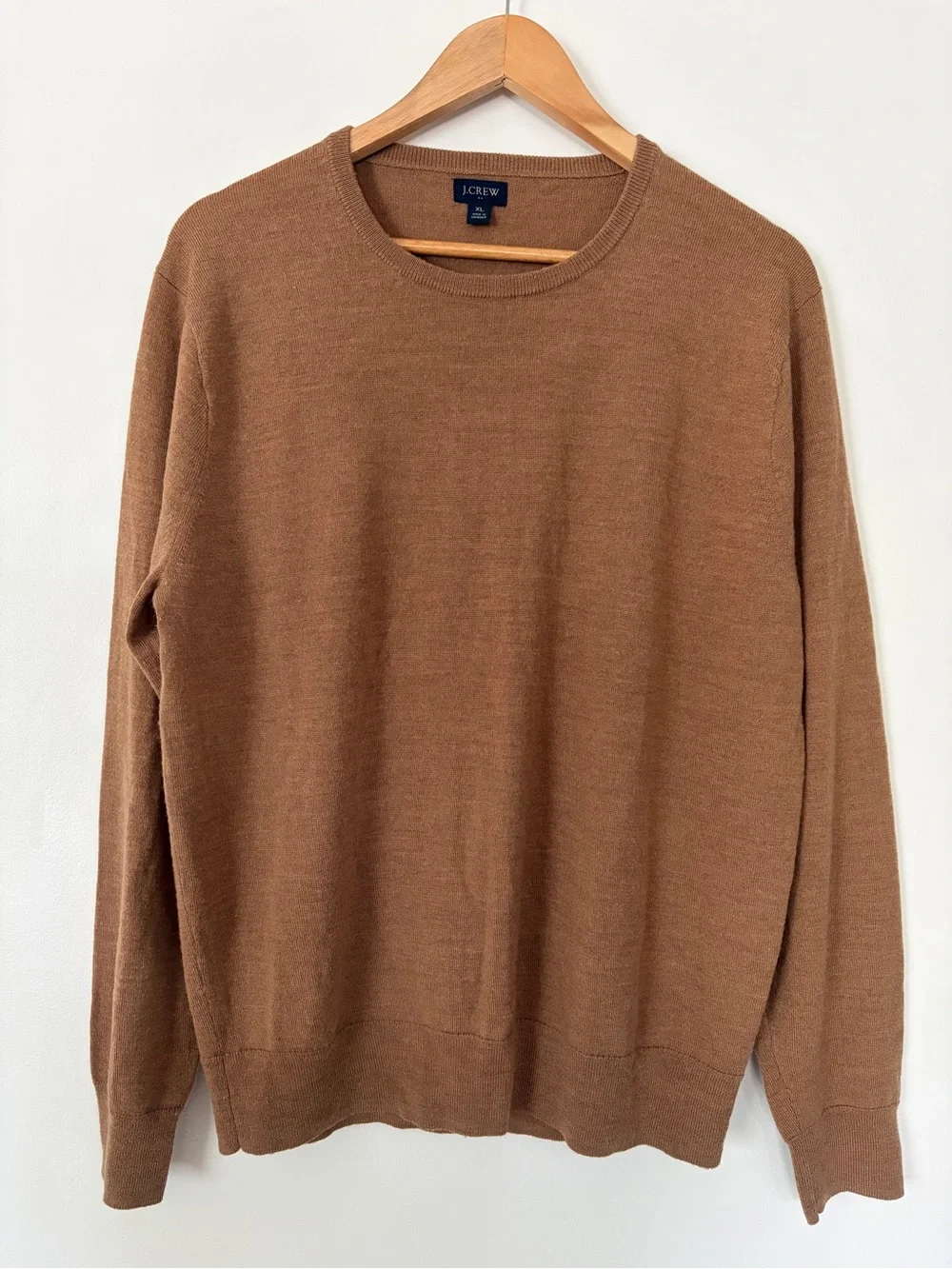 J.Crew Men’s XL Merino Wool Blend Crewneck Sweater Camel Lightweight Pullover